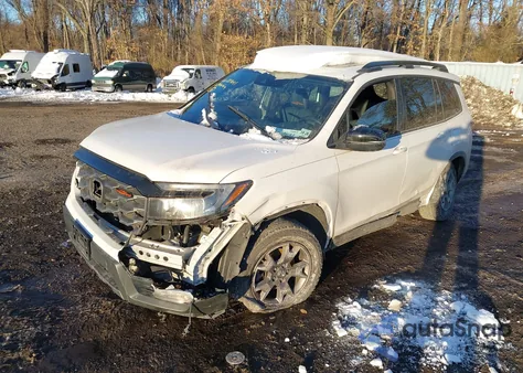 2023 Honda Passport Awd Trailsport из США, поврежденный, VIN 5FNYF8H65PB041535